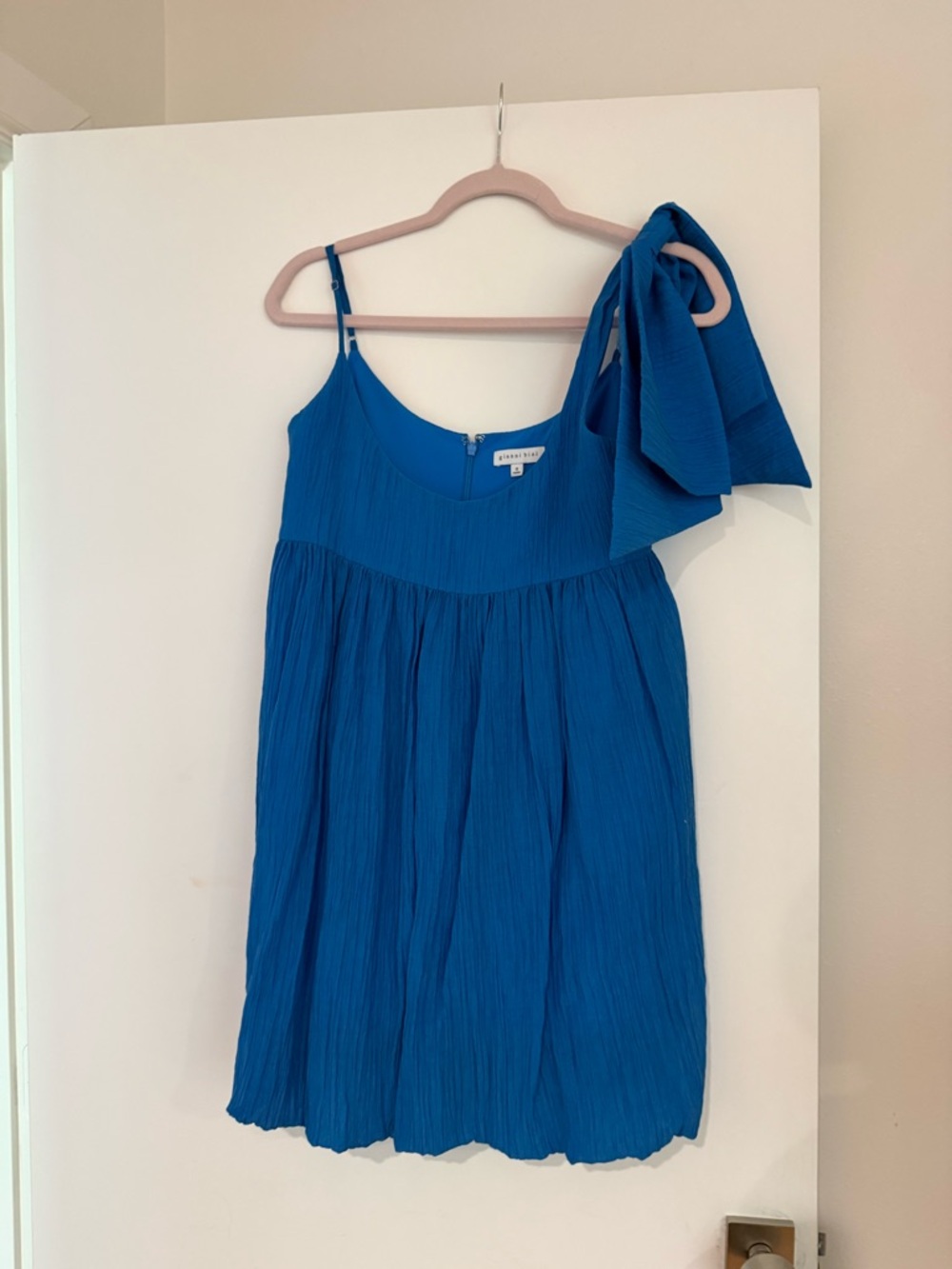 Gianni Bini Cobalt Blue One-Shoulder Tank with Bow Accent